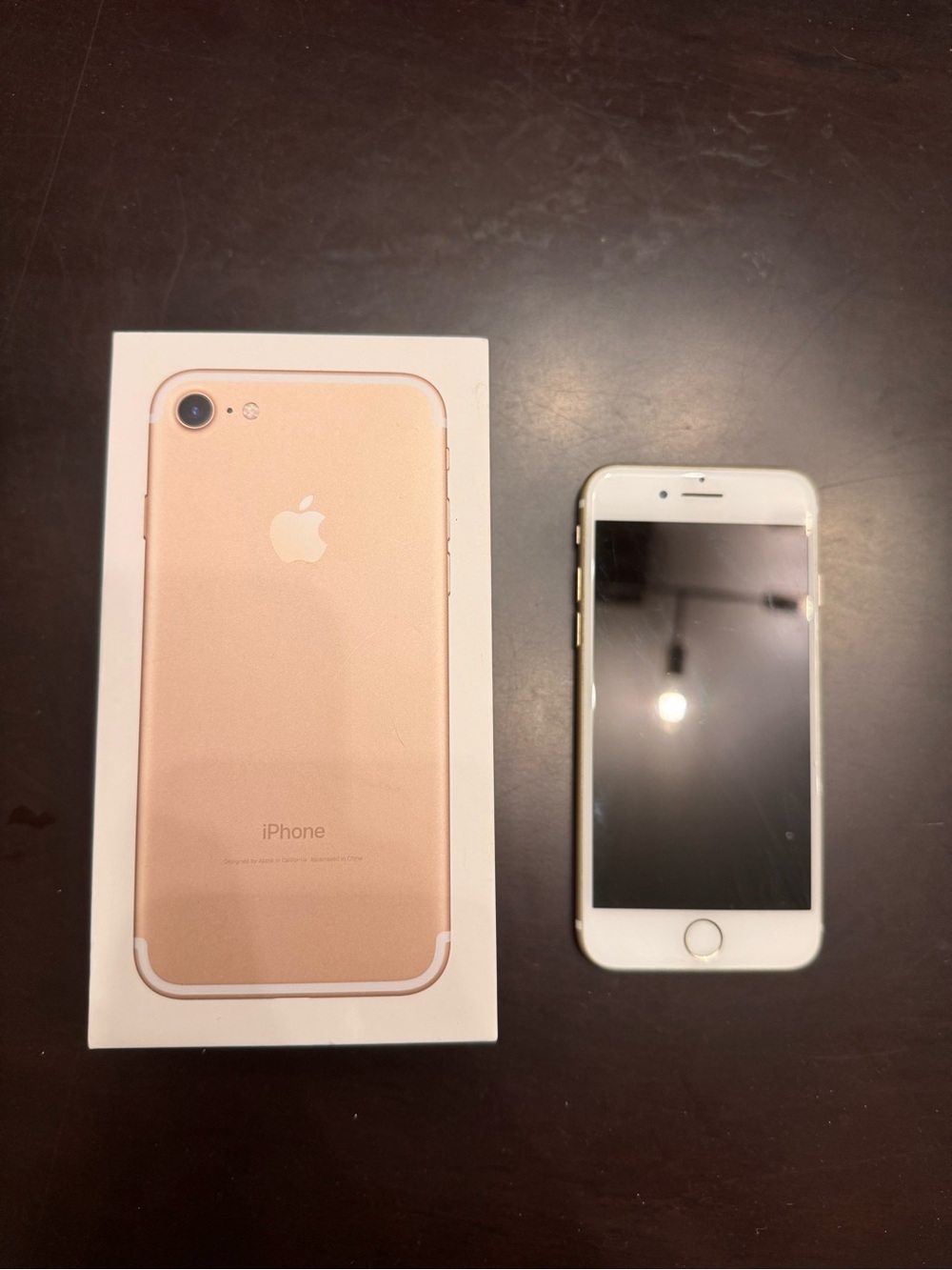 Apple iPhone 7 Gold 32GB + Original Box